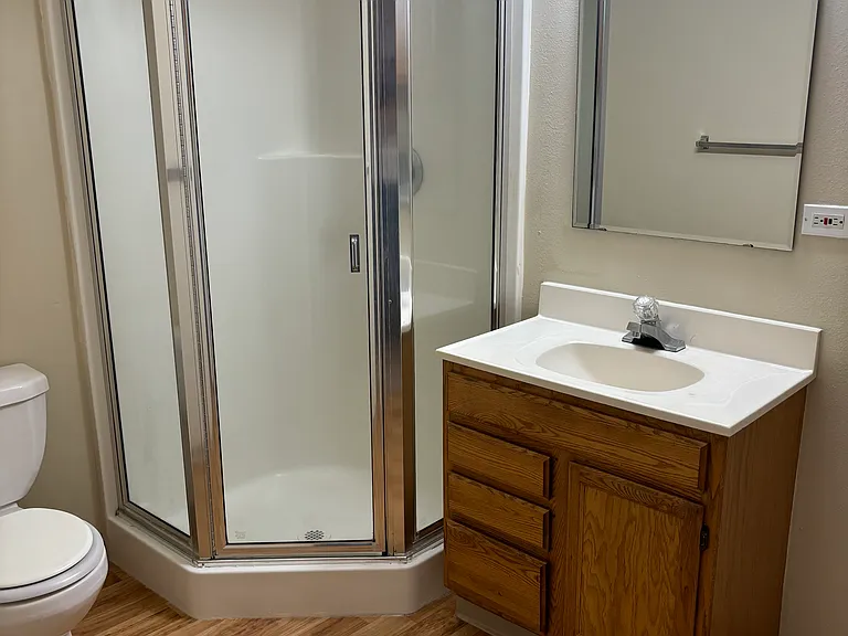1634 S Kent Des Moines Rd #2 — Photo 14