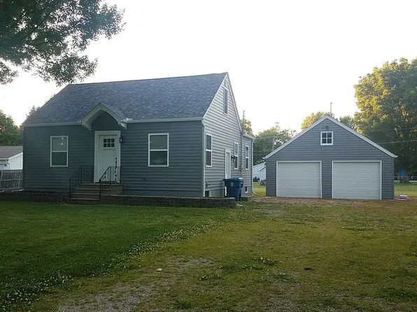 4041 4th Ave #A, East Moline, IL 61244