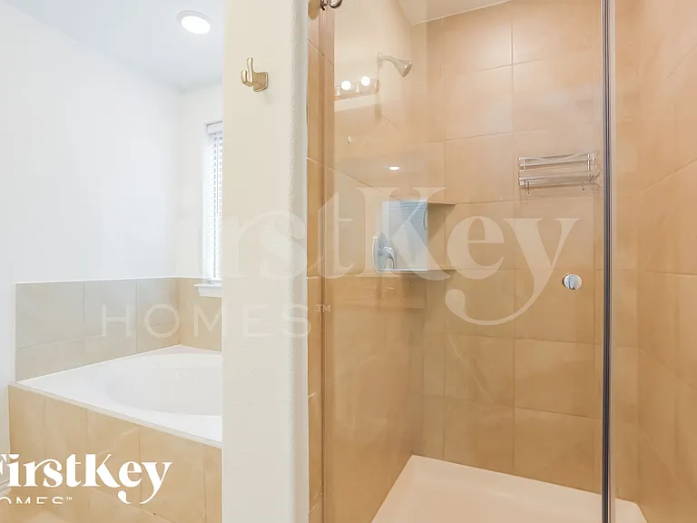 10539 Dolce Ln — Photo 13