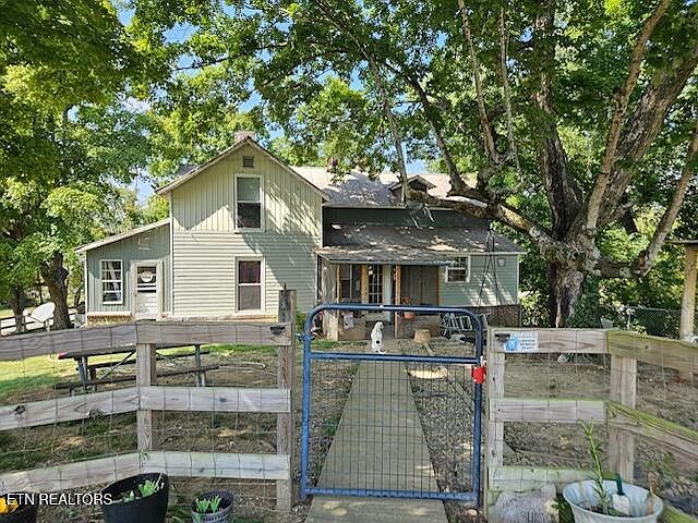1st image of 359 Depot St