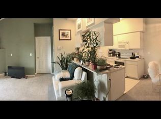 8055 W Eastman Pl UNIT 203, Lakewood, CO 80227