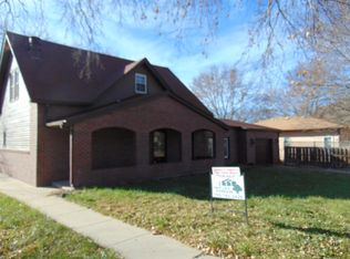 210 W 5th St, Washington, KS 66968