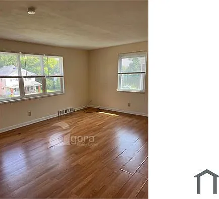 524 Delaware Ave — Photo 3