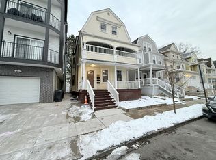 44 N 16th St FLOOR 3, East Orange, NJ 07017