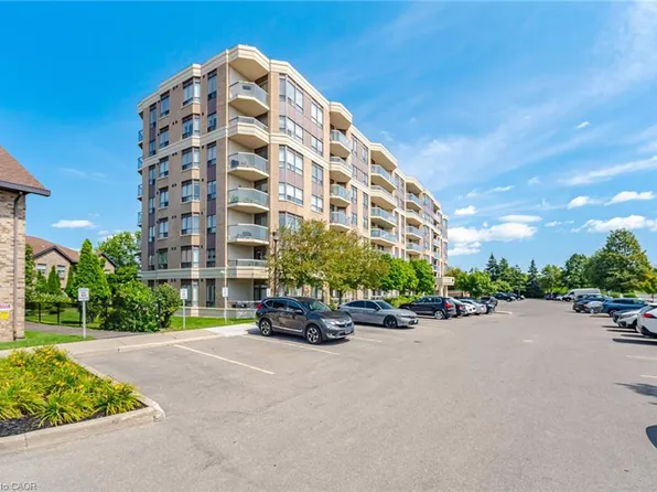 300 Ray Lawson Blvd #313, Brampton, ON L6Y 5H5