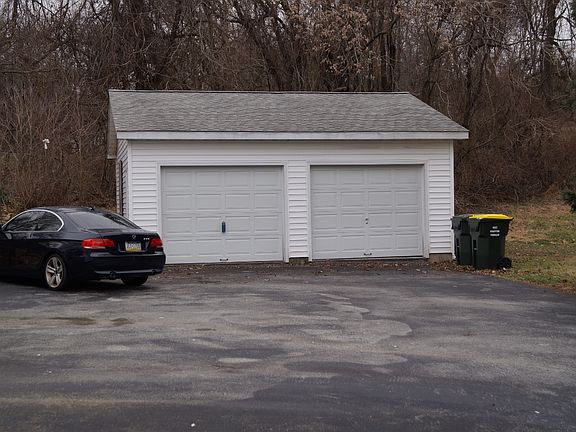 5th image of 1436 Crestmont Dr