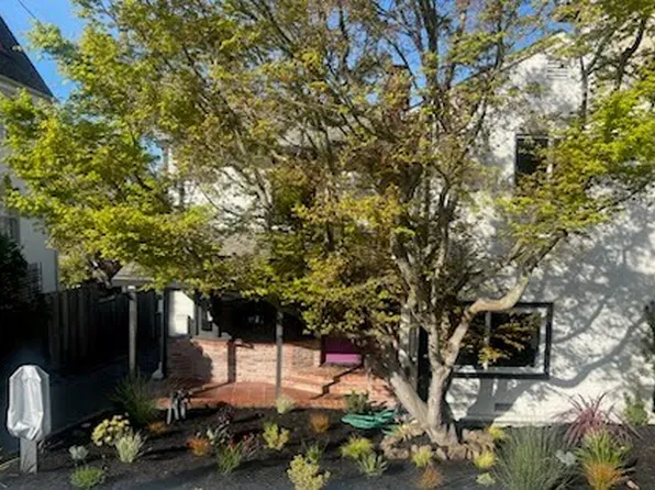 1154 Spruce St, Berkeley, CA 94707