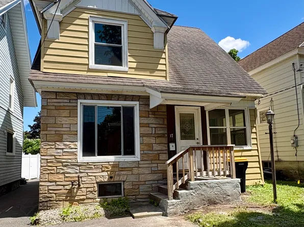 17 S 5th Ave, Ilion, NY 13357