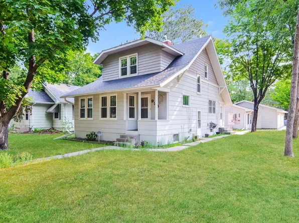 926 9th Ave SE, Saint Cloud, MN 56304