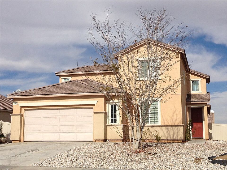 1st image of 11860 Desert Glen St