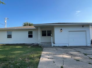 701 W Lansing St, Broken Arrow, OK 74012