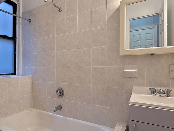 4th image of 604 W 162nd St APT 3G