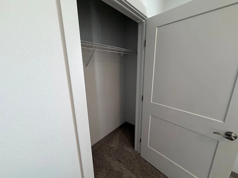 Nathan Apartments — Photo 47