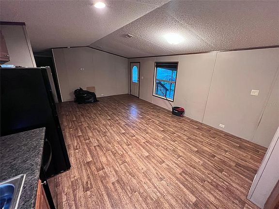 4th image of 1414 Eva Ave
