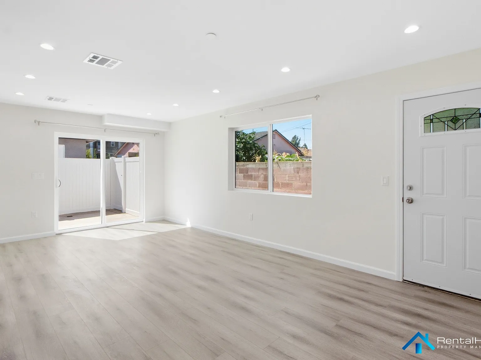 2 bed, 2.5 bath, 950 sqft, $2,845 — Photo 4