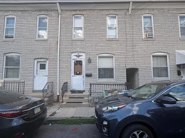 1737 Thorn St, Reading, PA 19601