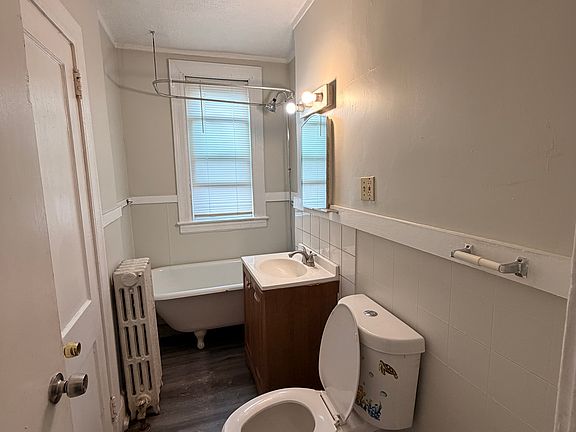 4th image of 22 Harper St APT 3