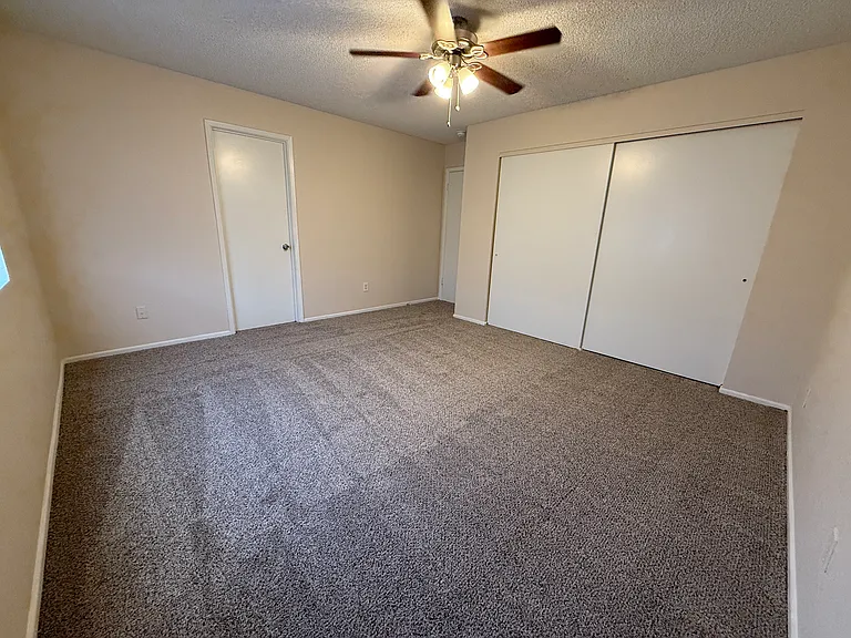 6141 E 40th Pl — Photo 13