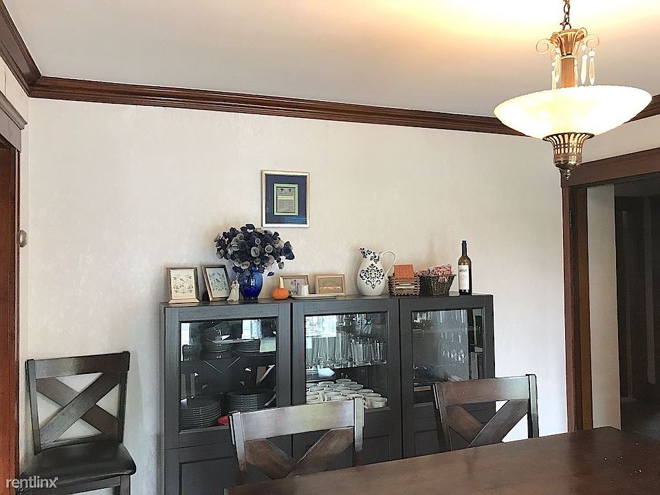 Dining Rm