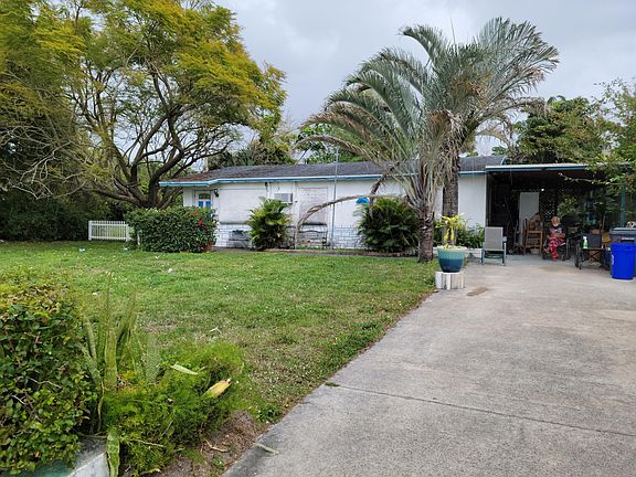 2nd image of 2430 Caroma Ln