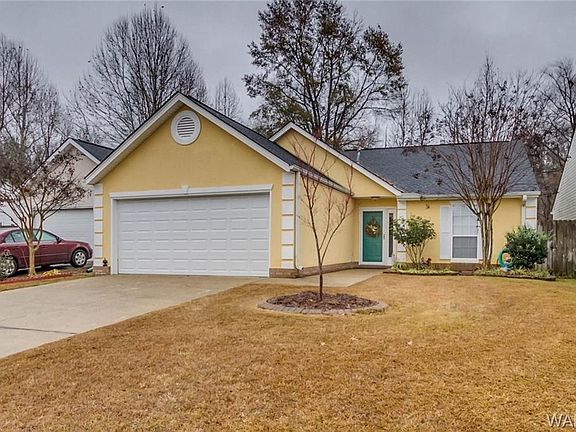 3rd image of 1713 Crabtree Cir