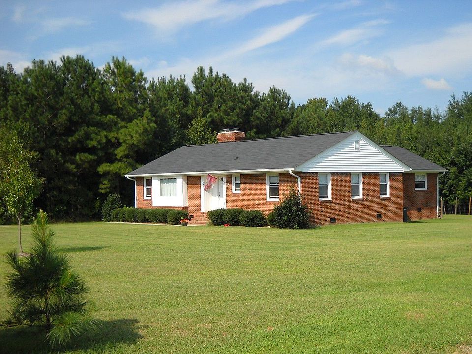 Country living at it's BEST.