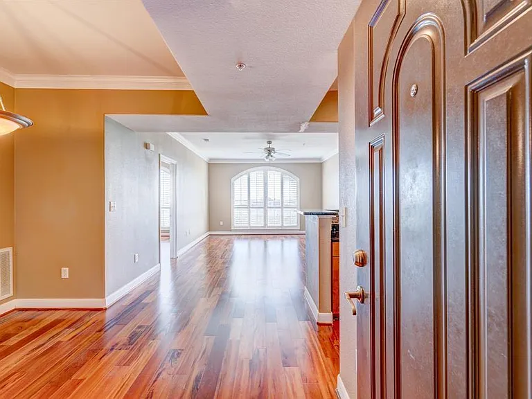 2299 Lone Star Dr #446 — Photo 4