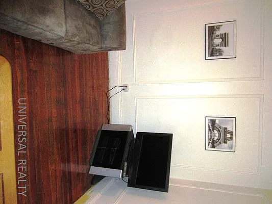 Rented by Universal Realty Group | media 5