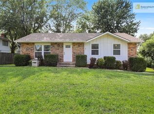 2706 Hutton Rd, Kansas City, KS 66109