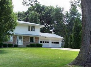 803 Denmark St, Burlington, IA 52601