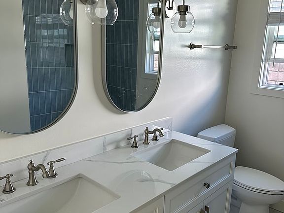 3rd image of 22706 Cantlay St