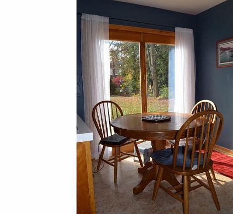 4th image of 403 Elm Dr