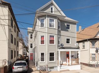 195 Collette St, New Bedford, MA 02746