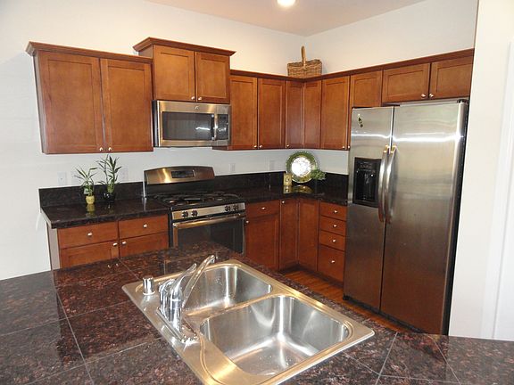 4th image of 2065 66th St SE