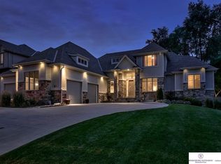 18709 Indiana St, Elkhorn, NE 68022