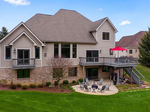 4th image of 2110 Hollow Oak Dr