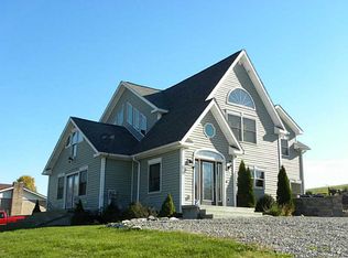 964 Vernon Dr, Belle Vernon, PA 15012