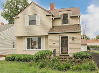 23908 E Baintree Rd, Beachwood, OH