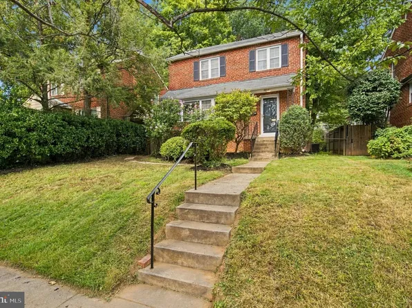 4839 Yuma St NW, Washington, DC 20016