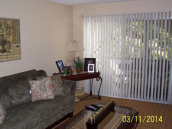 3rd image of 1084 Delna Manor Ln APT 3