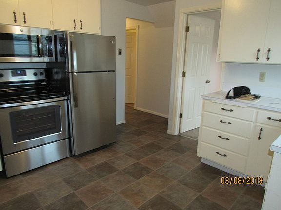 3rd image of 307 N G St #B