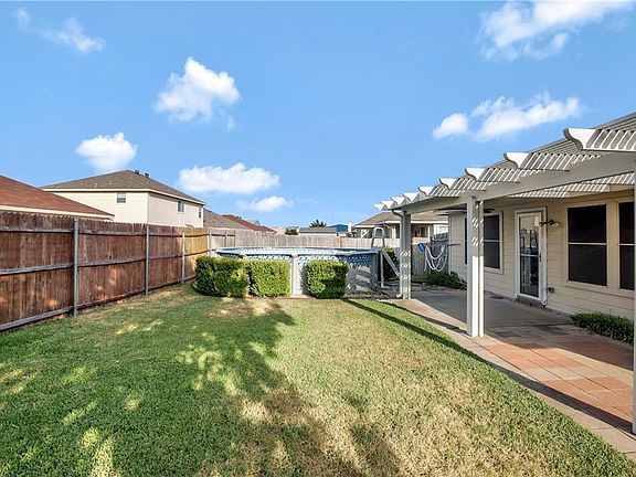4th image of 9616 Linton Dr