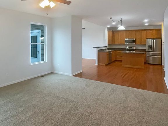 3rd image of 629 Preston Trails Dr