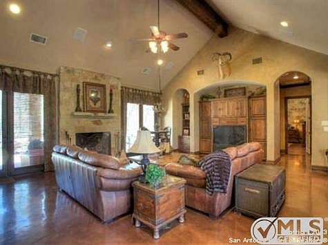 3rd image of 28420 Bridlewood Trl