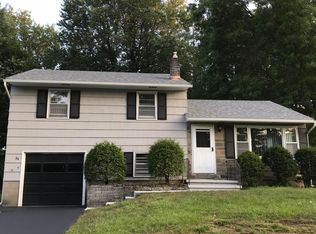 34 Clark St, Queensbury, NY 12804