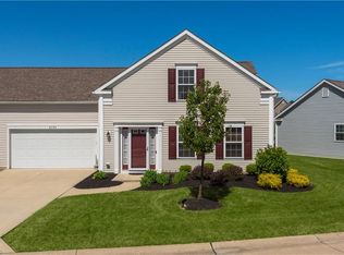 8794 Wakefield Run, North Ridgeville, OH 44039