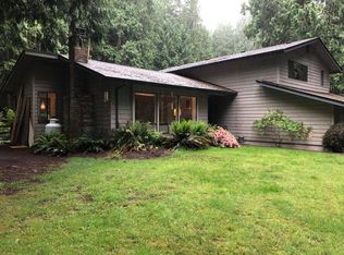 6601 NE Baker Hill Rd, Bainbridge Island, WA 98110