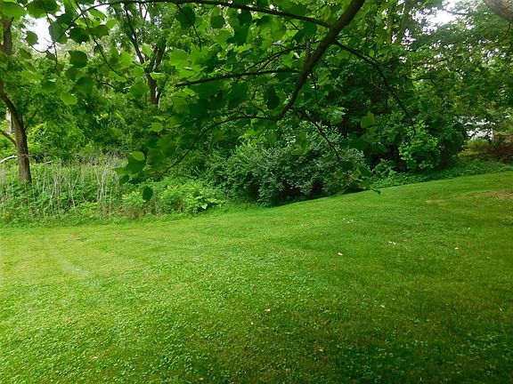 3rd image of 4501 W Shirley Ln