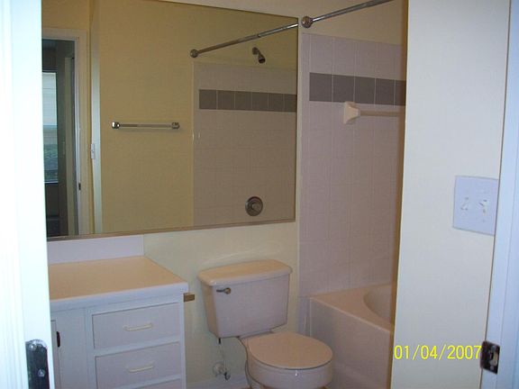 2nd image of 5610 Pinnacle Heights Cir APT 307
