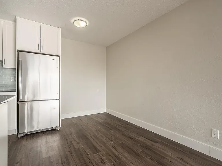 335 Saint James St #337 — Photo 15